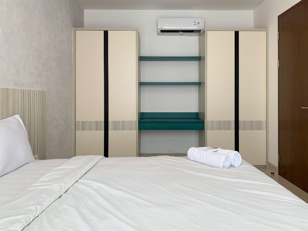 Cozy Living And Tidy 2Br Ciputra World 2 Apartment