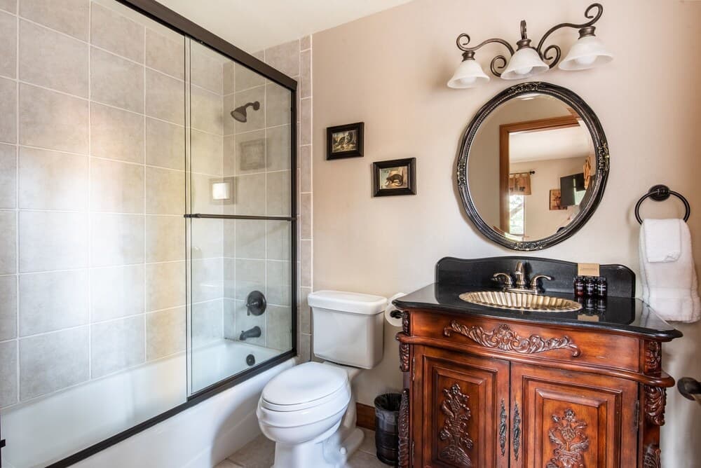 47 - Canyon Crest Lodge 5 Bedroom Home by Redawning