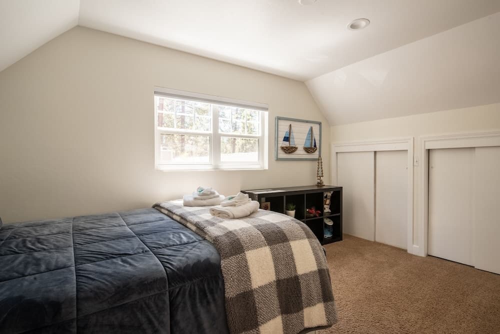 11 - Big Bear Wooded Wonder 3 Bedroom Cabin by Redawning