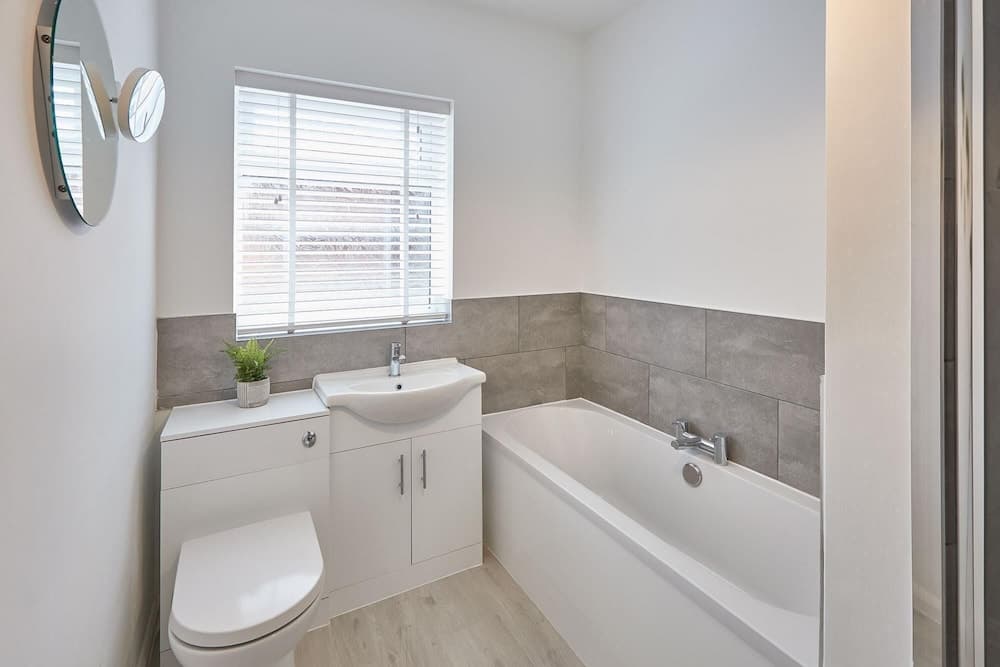 Endeavour Central 1 in Whitby