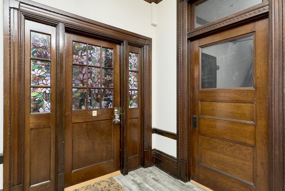 White House at Grand Central