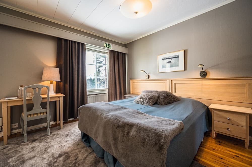 House of Northern Senses