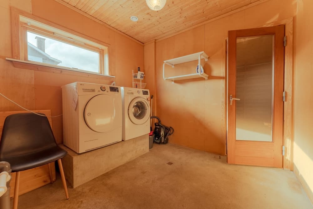 3 BR Apartment - Cozy - Hiking- Tórshavn