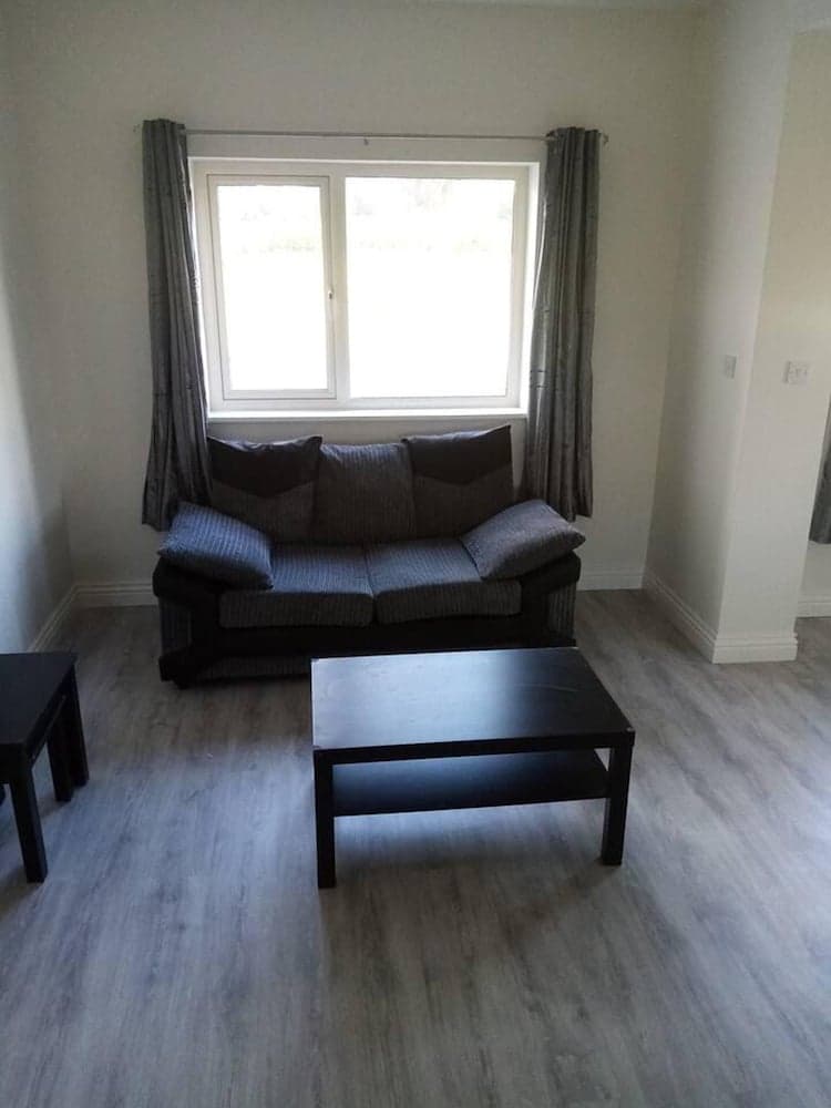 Entire House, Self Catering in Castlerea Ireland