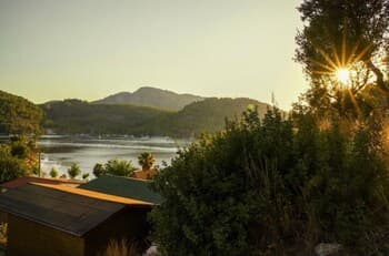 Kairos Pasa Bungalow