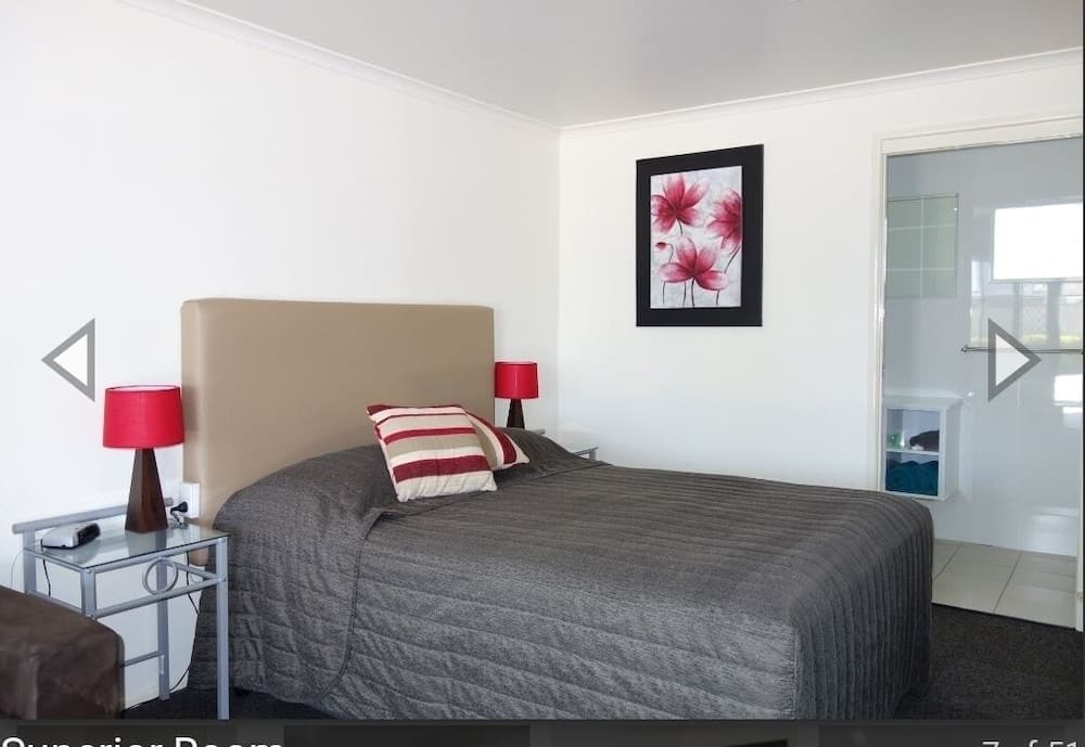 Porky's Motel Rockhampton