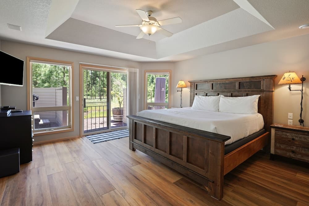 10 Dogleg 4 Bedroom Home by Redawning