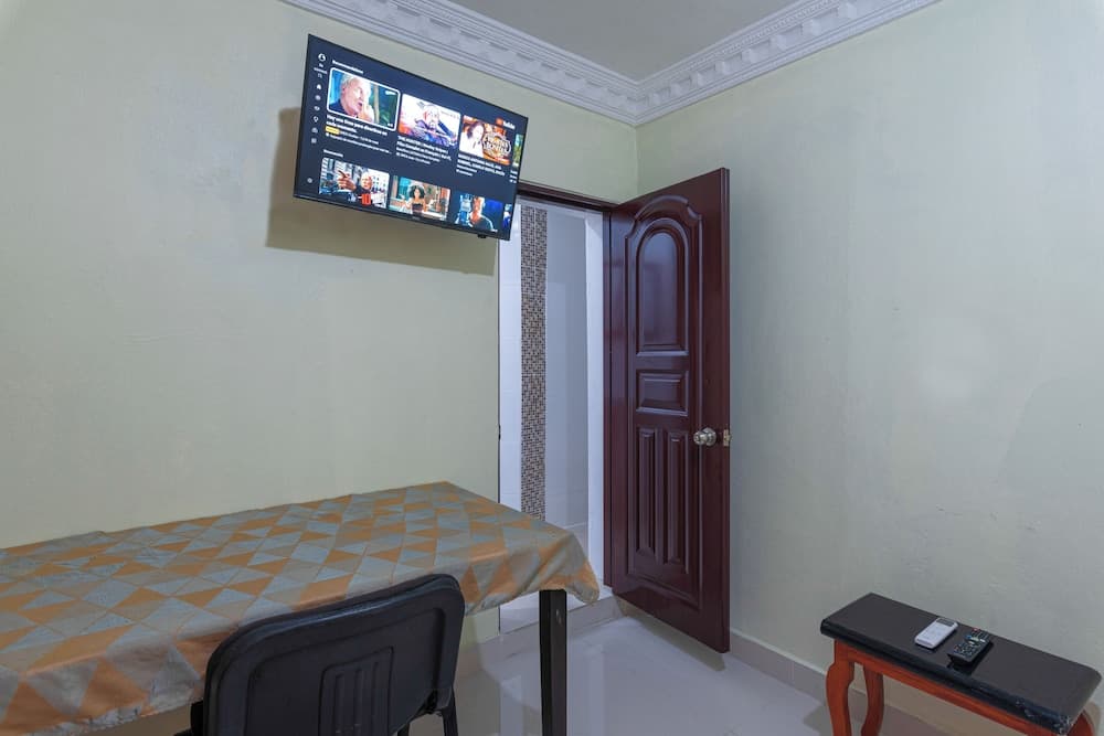 Budget Single Room in Corales del Sur