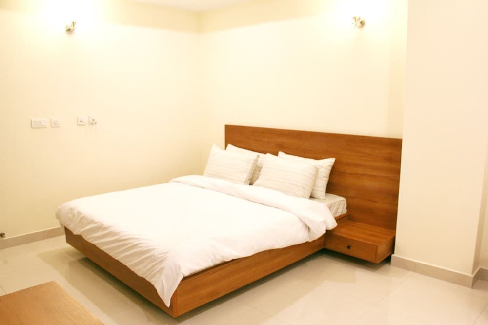 Executive Heights Apartments