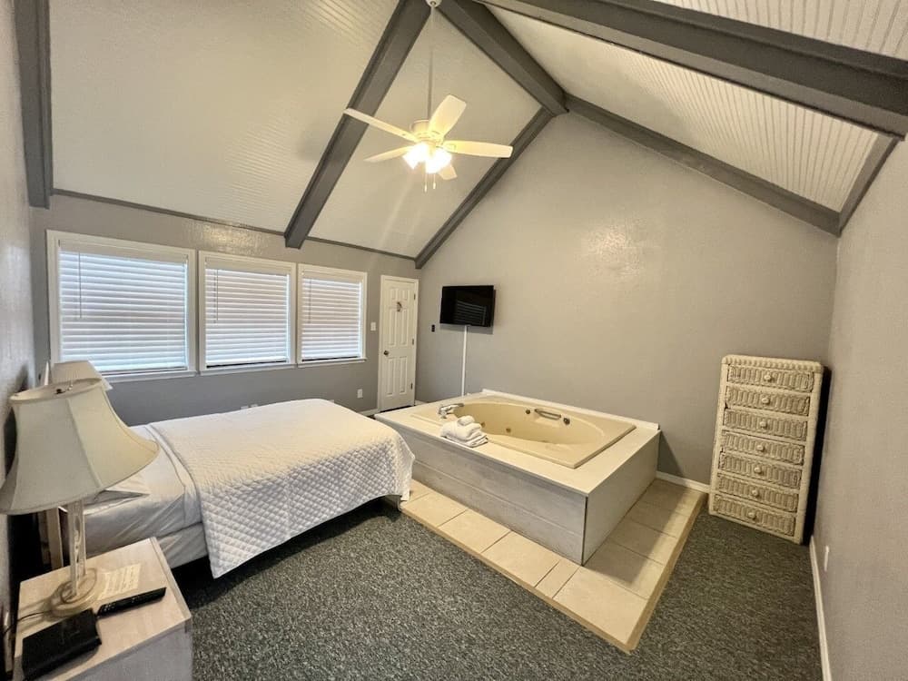 Ocean Reef 901 3 Bedroom Condo by Redawning