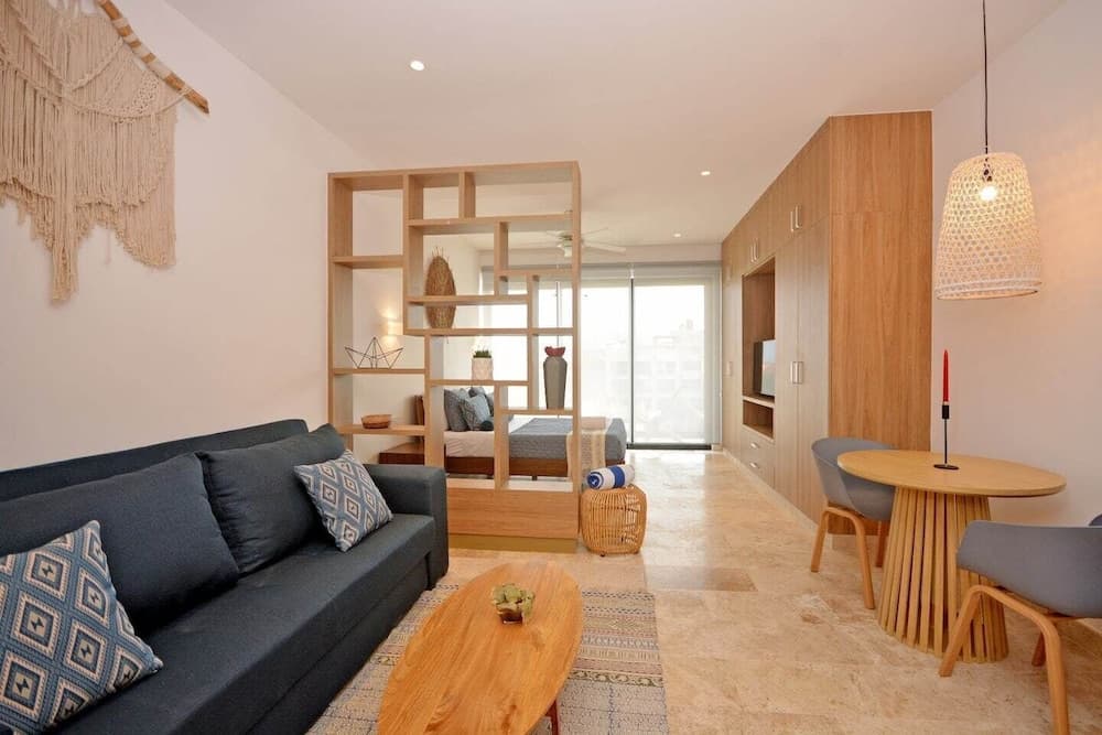 ESTUDIO DELUXE PIEDRAZUL a pasos del mar