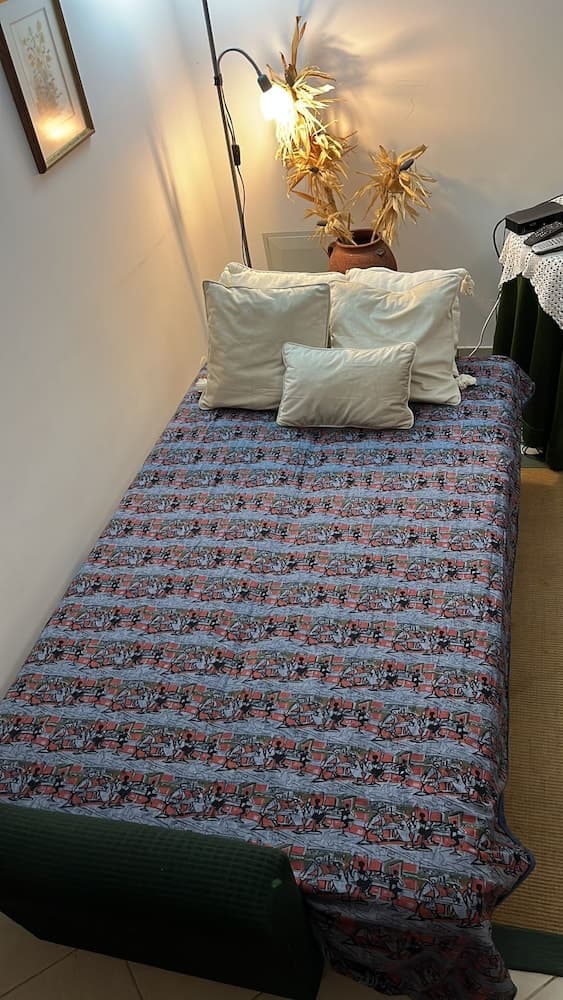 Assafarge-2bedroom-1bathroom-garden