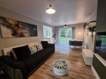 Park View Garden Apartment