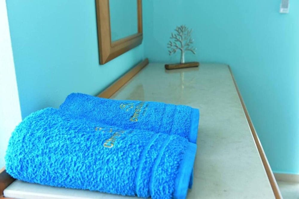 Lovely Seaview Apartment in Chania