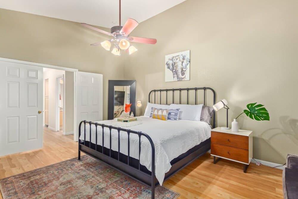 Augusta Chandler 3 Bedroom Home by Redawning