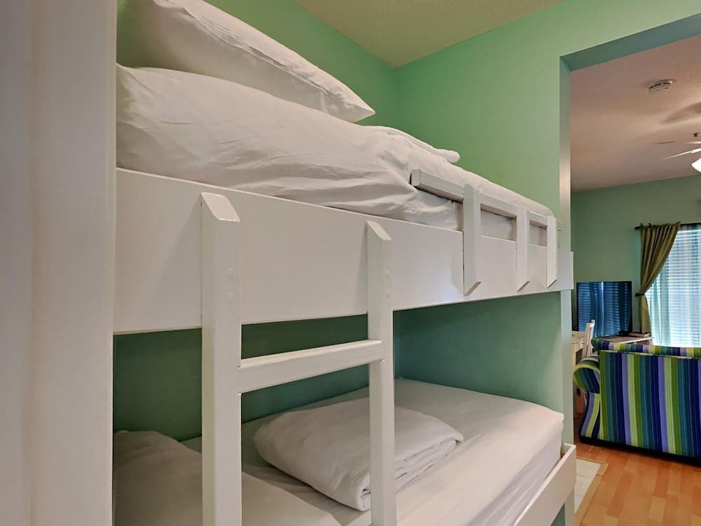 Sunset Cottages #1A by Southern Vacation Rentals