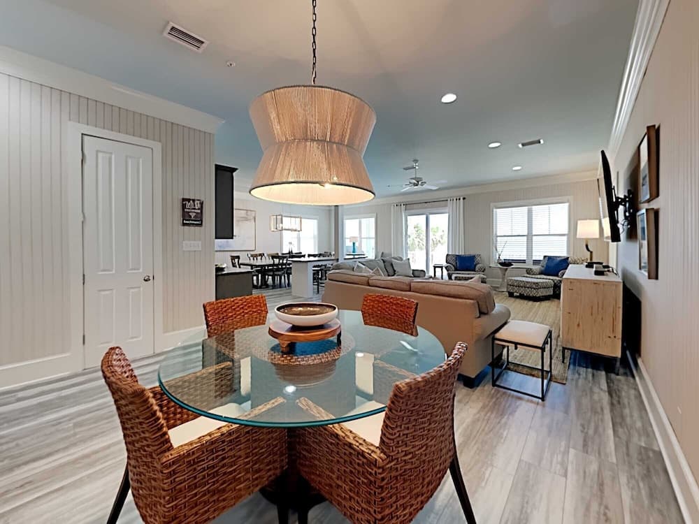 Beach Music by Southern Vacation Rentals