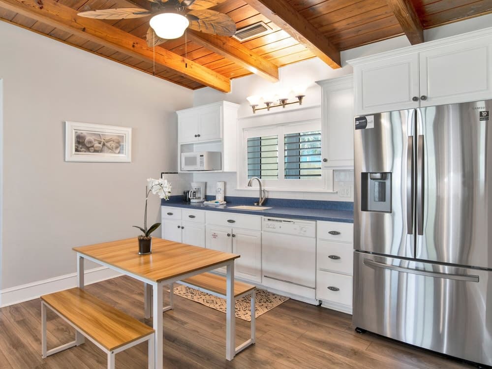 La Casa Fole' by Southern Vacation Rentals