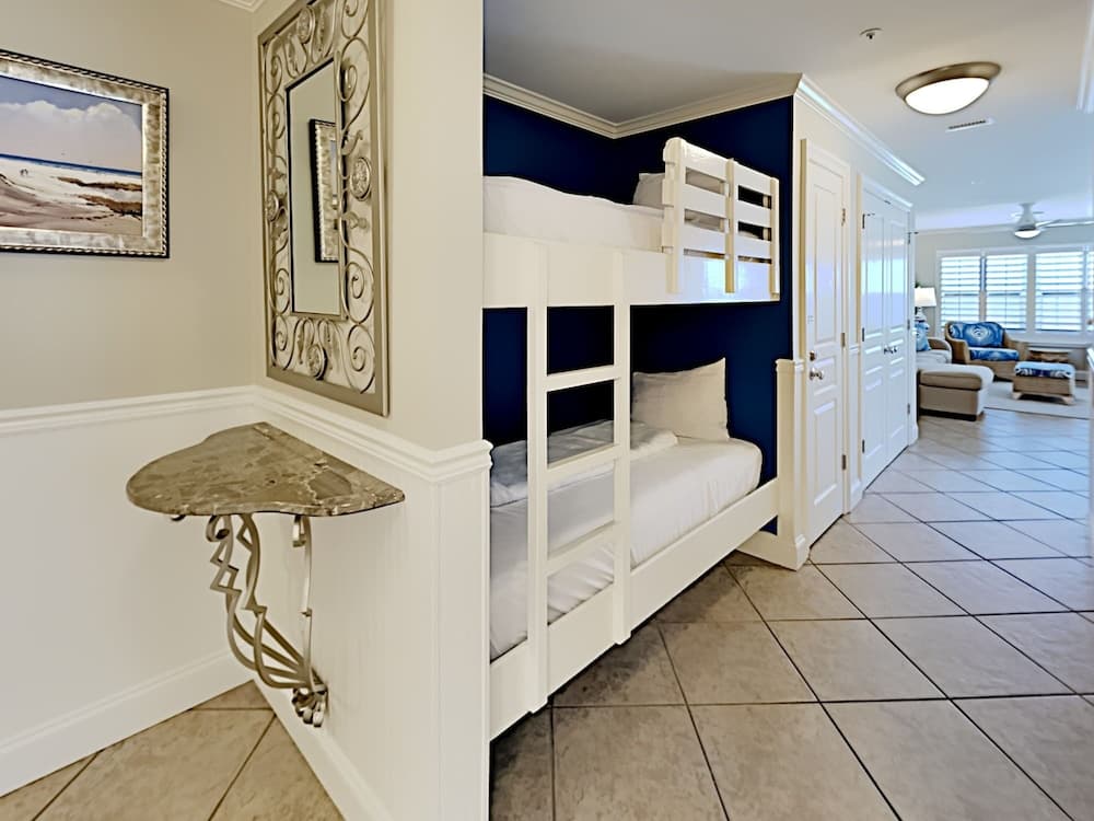 Emerald Dunes #405 by Southern Vacation Rentals