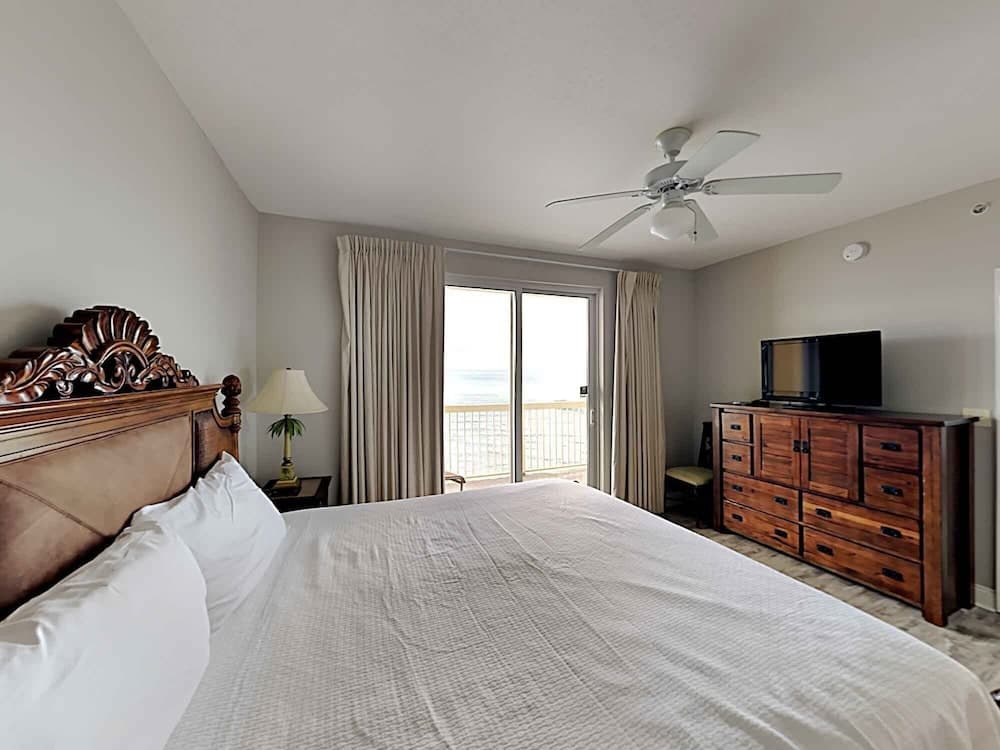 Calypso Resort & Towers #1809W by Resort Collection