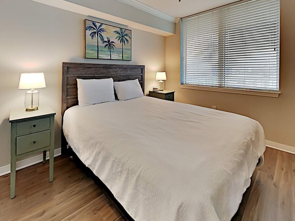 Destin West Heron #306 by Southern Vacation Rentals