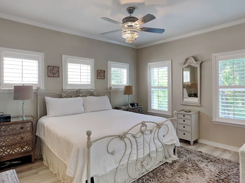 Layze Dayze by Southern Vacation Rentals