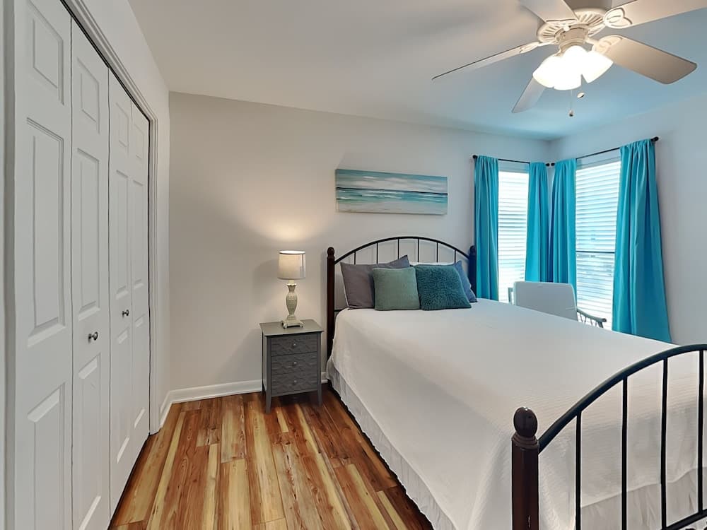 Cotton Bayou Condominiums by Southern Vacation Rentals