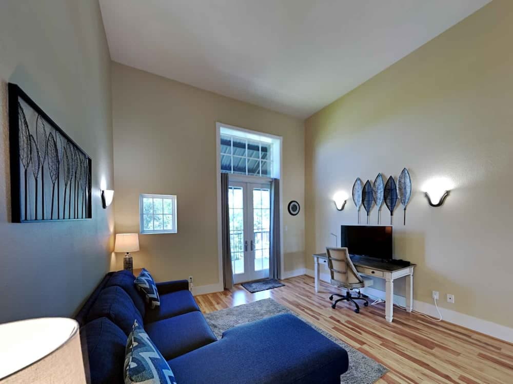 Historic Aragon Executive Apartment