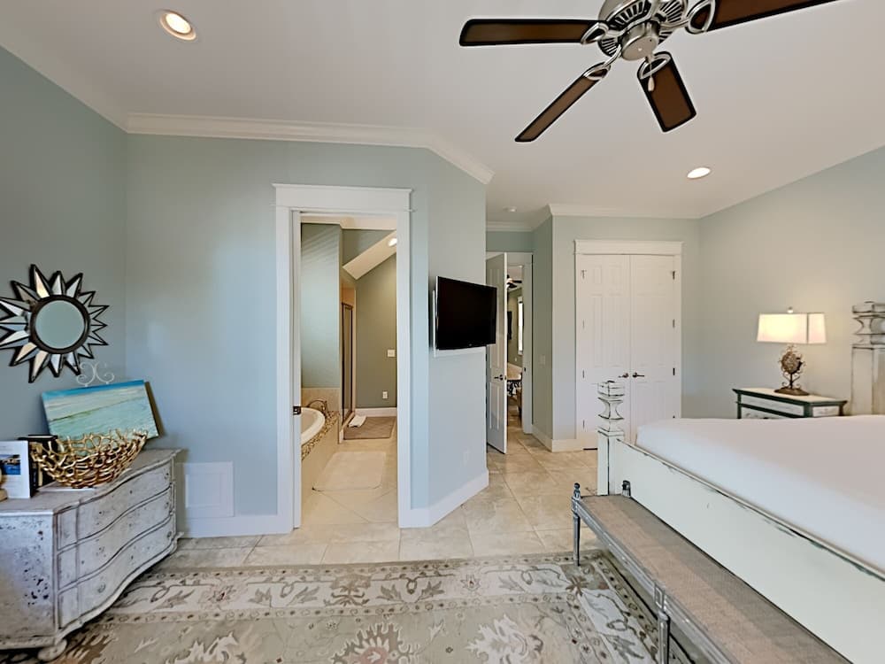 Seabreeze Cabana by Southern Vacation Rentals