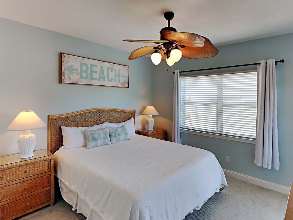 Baywatch by Southern Vacation Rentals