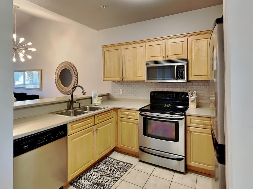 Heron's Watch by Southern Vacation Rentals