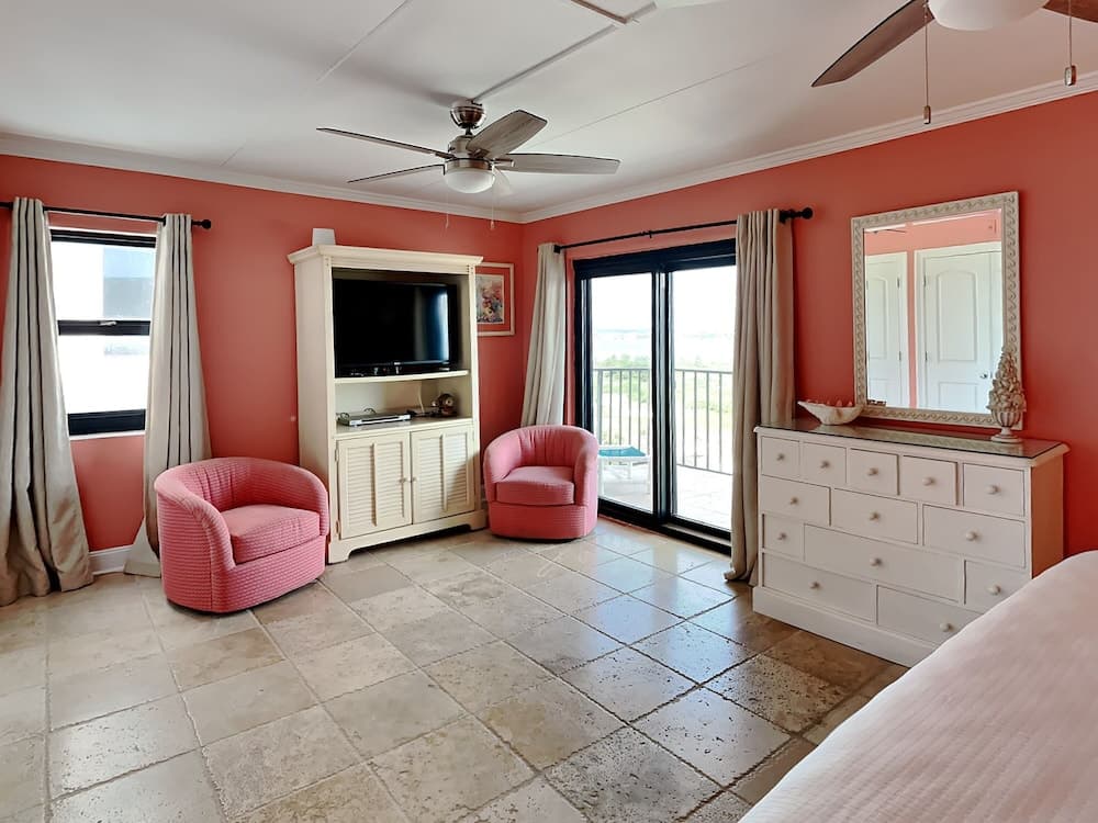 Ocean Breeze West by Southern Vacation Rentals