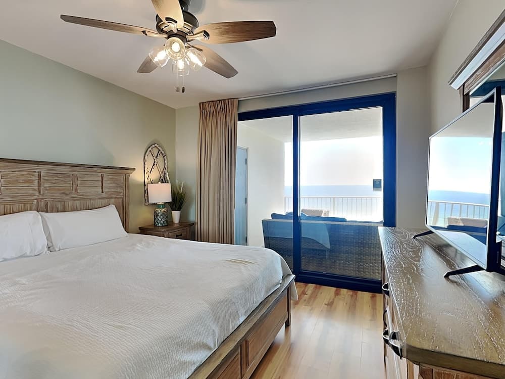 Pelican Pointe by Southern Vacation Rentals