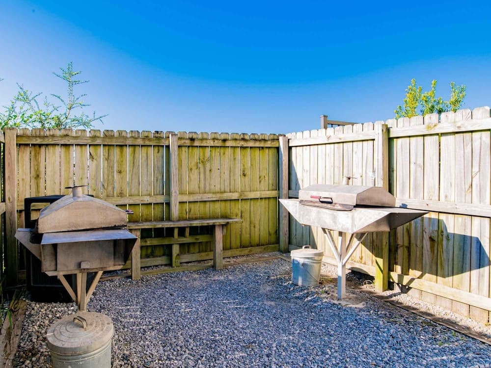 The Colonnades #603 by Southern Vacation Rentals