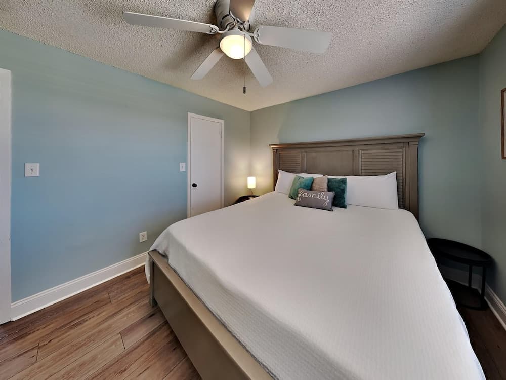 Villas on the Gulf Breeze by Southern Vacation Rentals
