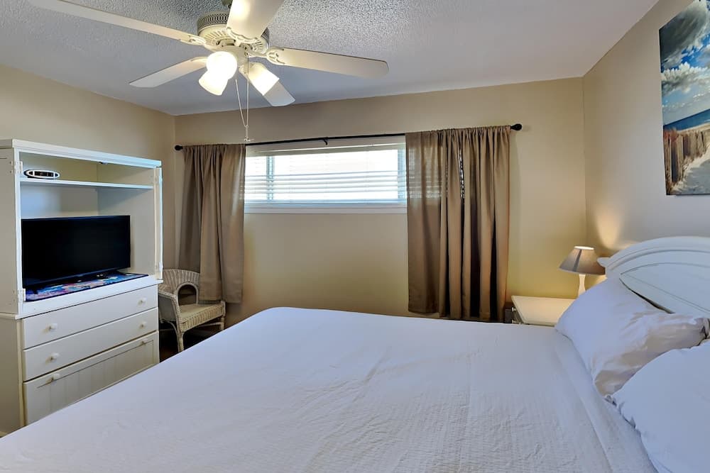 Vista Del Mar by Southern Vacation Rentals