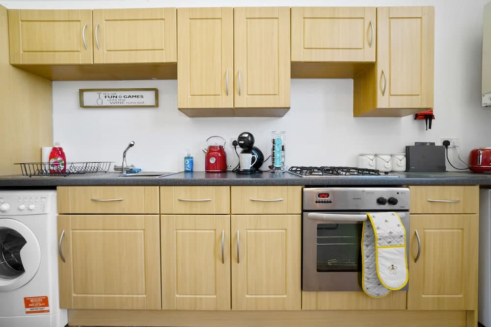 The Coach House Whitchurch Village