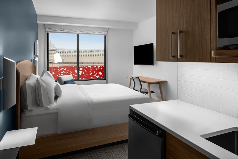 Element San Antonio Riverwalk