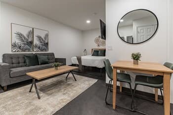 FRONTDESK 209 9th St Apts Cultural Dist Pittsburgh