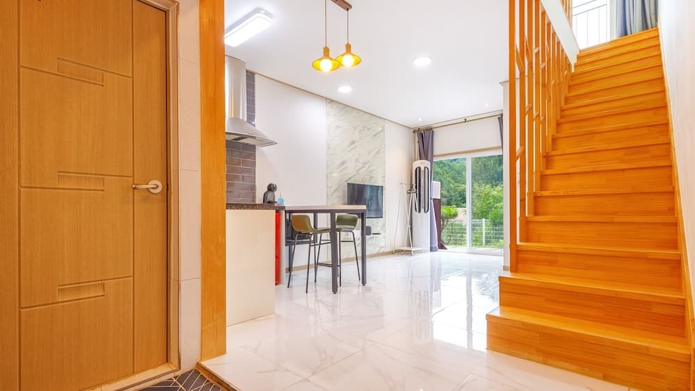 Gapyeong Gamseong216 Poolvilla Pension