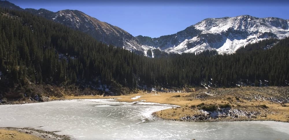 Entire Charming Cabin With Lake And Mountain View
