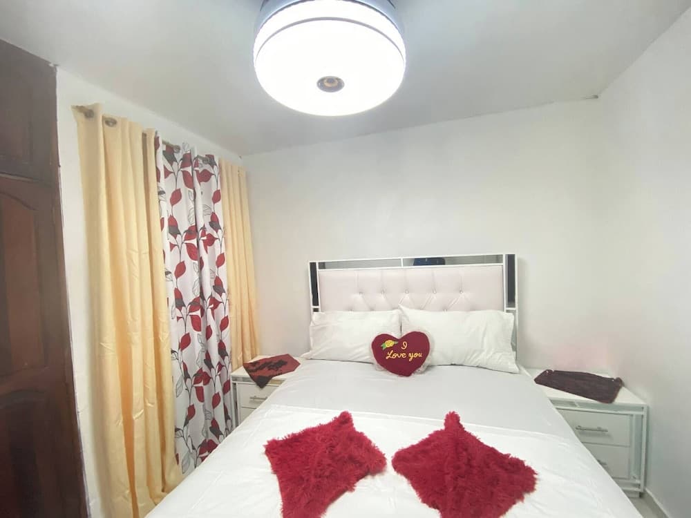 9DR 3-bedroom Apartment Near Monumental Area