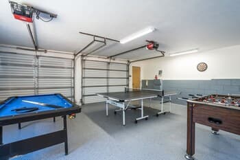 Auromi Chalet - The Large and Spacious Auromi Chalet Features a Game Room and Warm, Cozy Fireplace by Redawning