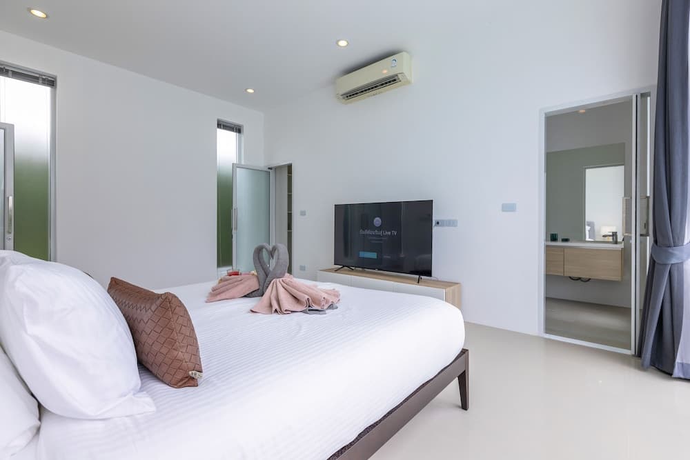 Modern 4 Bedroom Pool Villa PMK-A6