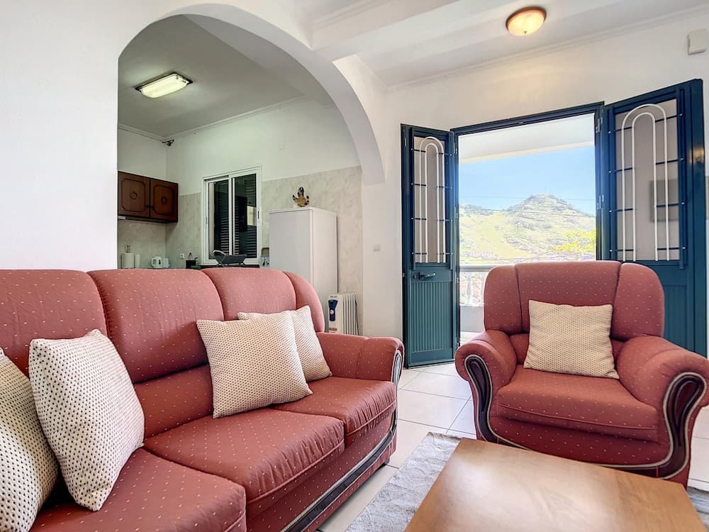 Avelino Apartment in Machico