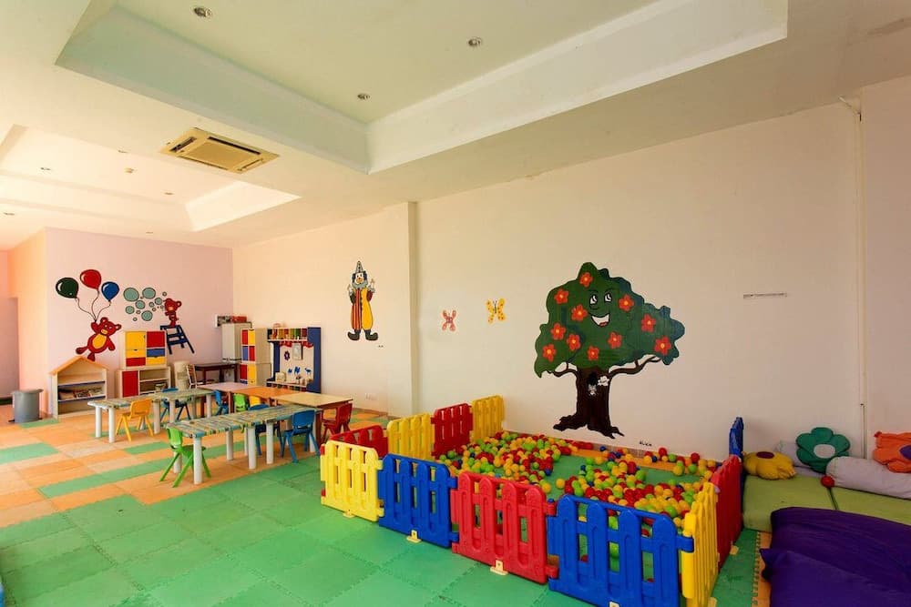 Palmet Middle Town Beach Hotel