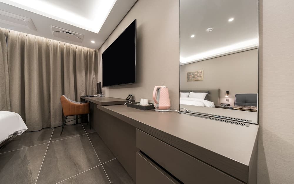 Bundang Breeze Hotel