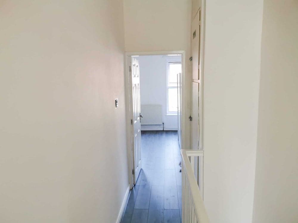 Charming 4-bed House in Manchester