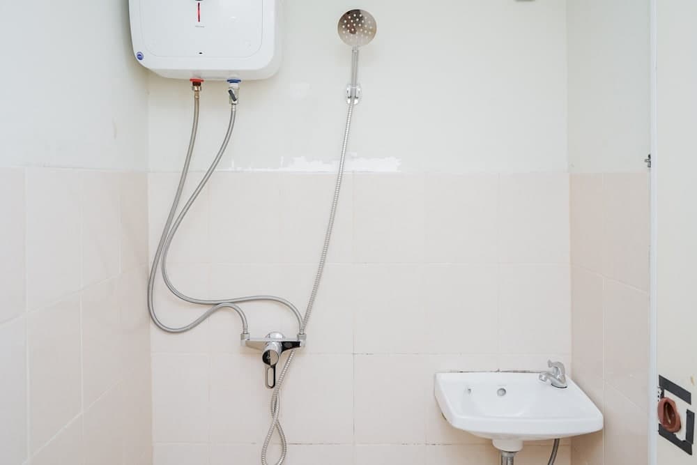 Homey Studio Apartment At Green Palm Residence