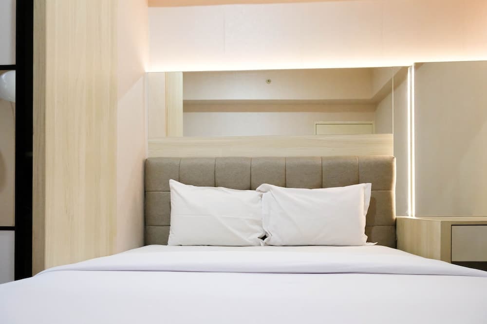 Spacious 2Br Apartment With Access Mall At Tanglin Supermall Mansion